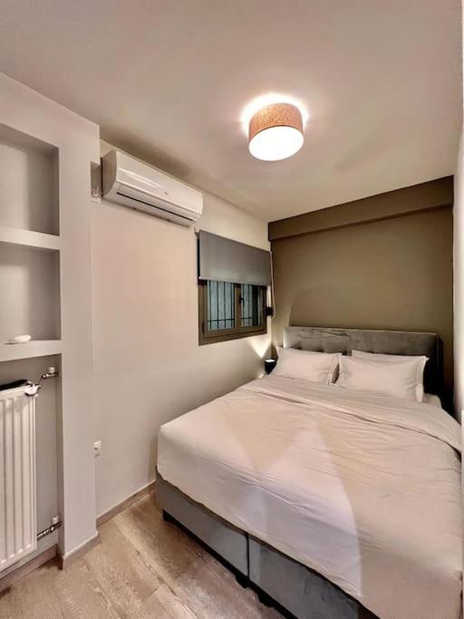Lovely 1-Bedroom 2 Minutes From Beach Αθήνα Εξωτερικό φωτογραφία